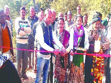 Villagers did make himself a km road